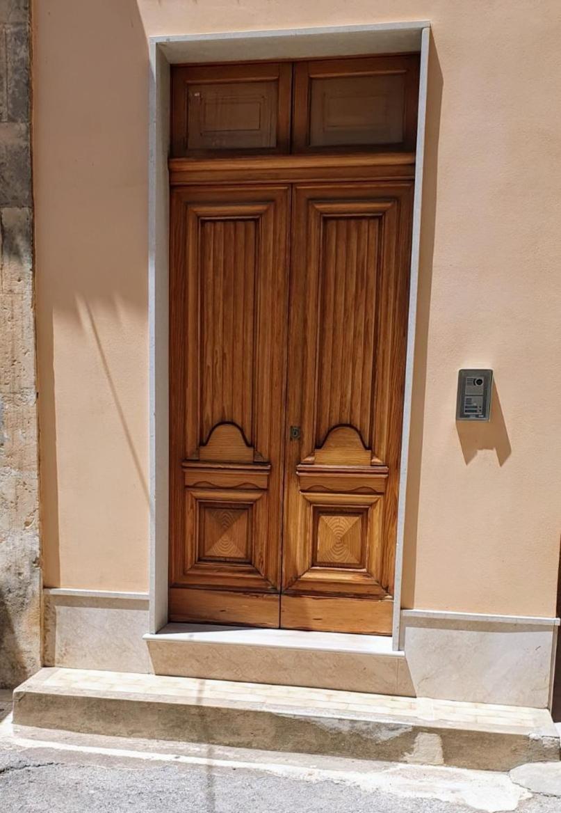 La Dolce Vita Avola Luaran gambar